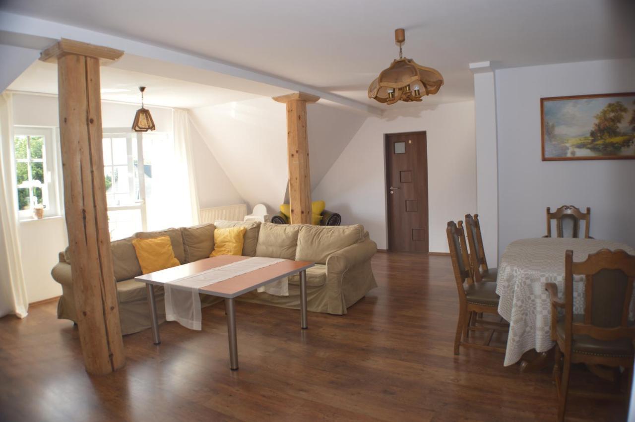 Bialy Dwor Villa Kostrzyca Екстериор снимка