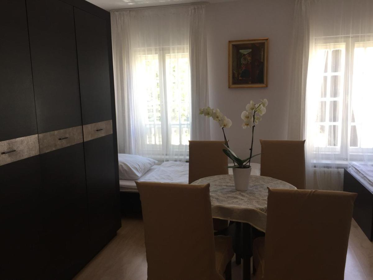 Bialy Dwor Villa Kostrzyca Екстериор снимка